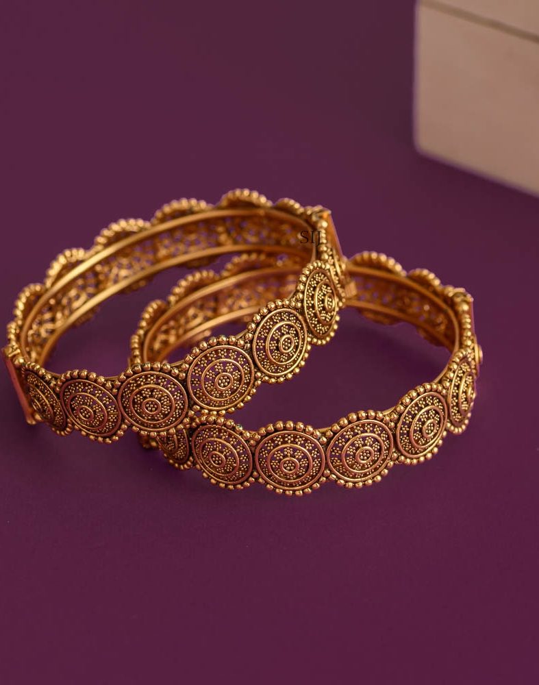 Antique Finish Floral Design Bangles