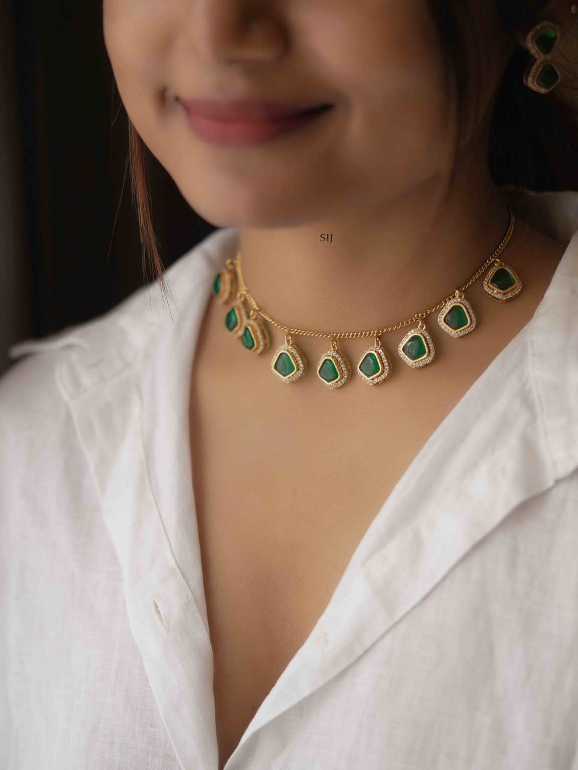 Imitation Emerald Stones Drop Necklace