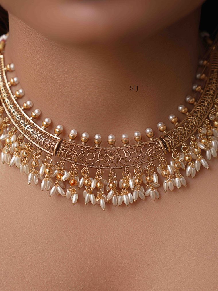 Gold Finish Kante Design Choker with Rice Pearl Guttapusalu