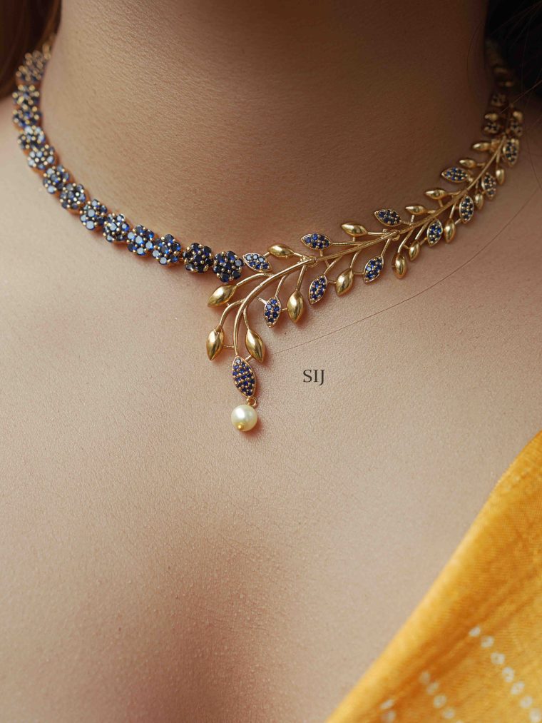 Imitation Deep Sapphire Flower and Leaf Design Necklace