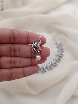 Artificial Camel Design Silver Necklace