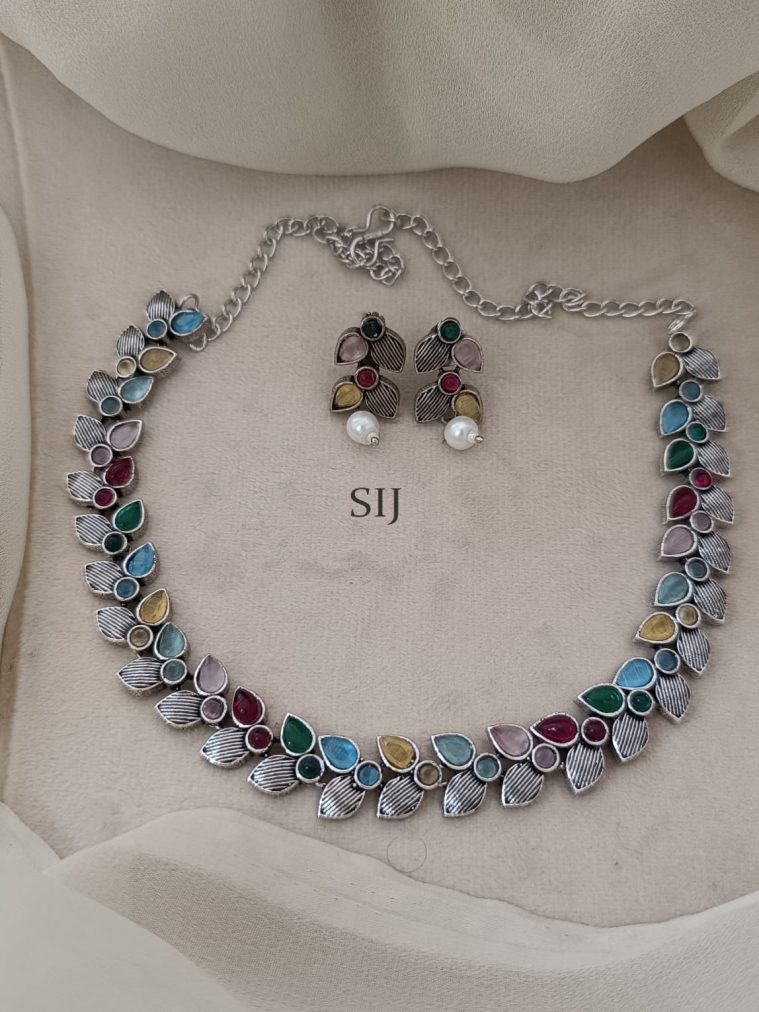 Artificial Multicolor Stones Silver Necklace