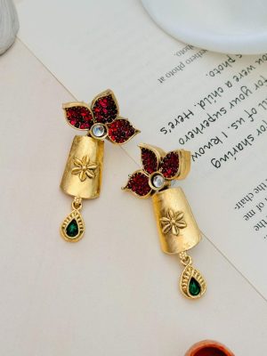 Flower Design Ruby Stones Necklace