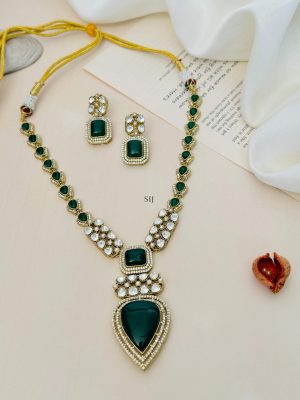 Gold Finish Green Stones Emerald Necklace Set