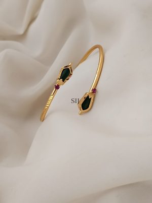 Gold Finish Nagapadam Bracelet