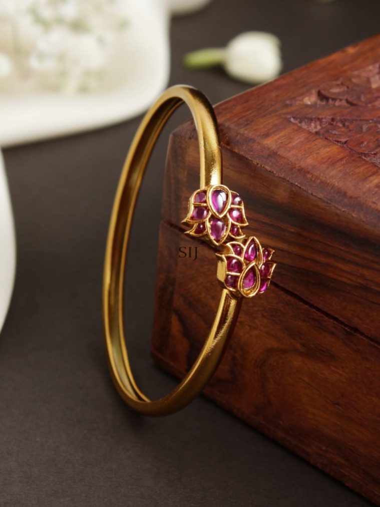 Gold Plated Flower Design Bracelet