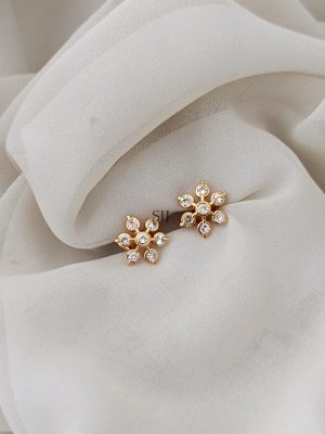 Imitation White Stones Ear Studs