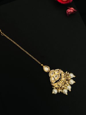 Pearl Drops Half Moon Design Kundan Maang Tikka