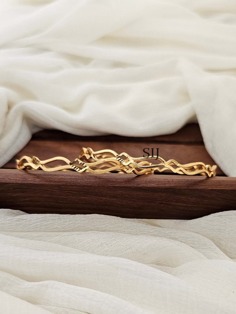 Imitation Sprial Design Gold Plated Bangles