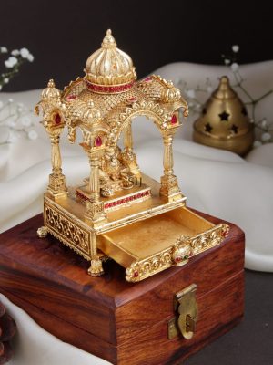 Traditional Kuberan Mandir Kumkum Box