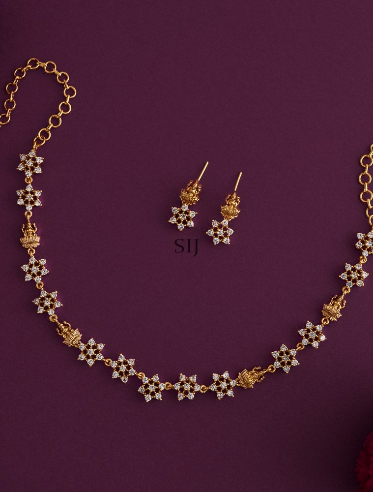 Traditional White Stones Lakshmi Necklace