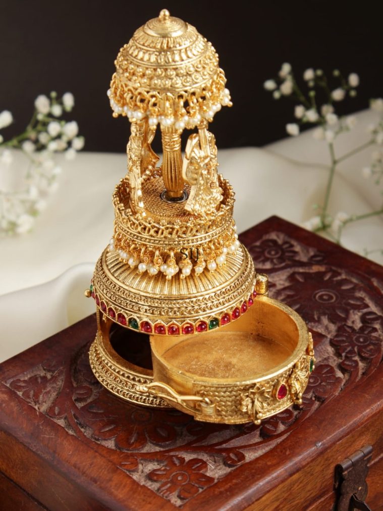Wedding Dancing Umbrella Kumkum Box