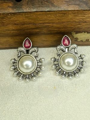 Oxidized Stone Stud Earrings With Pearls