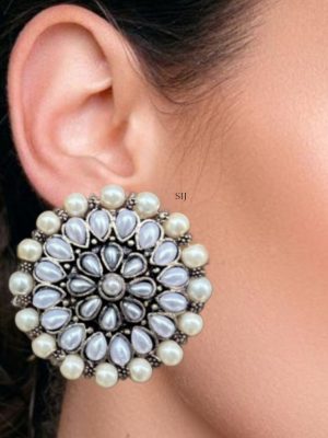 Imitation Oxidised Silver Pearl Ear Studs