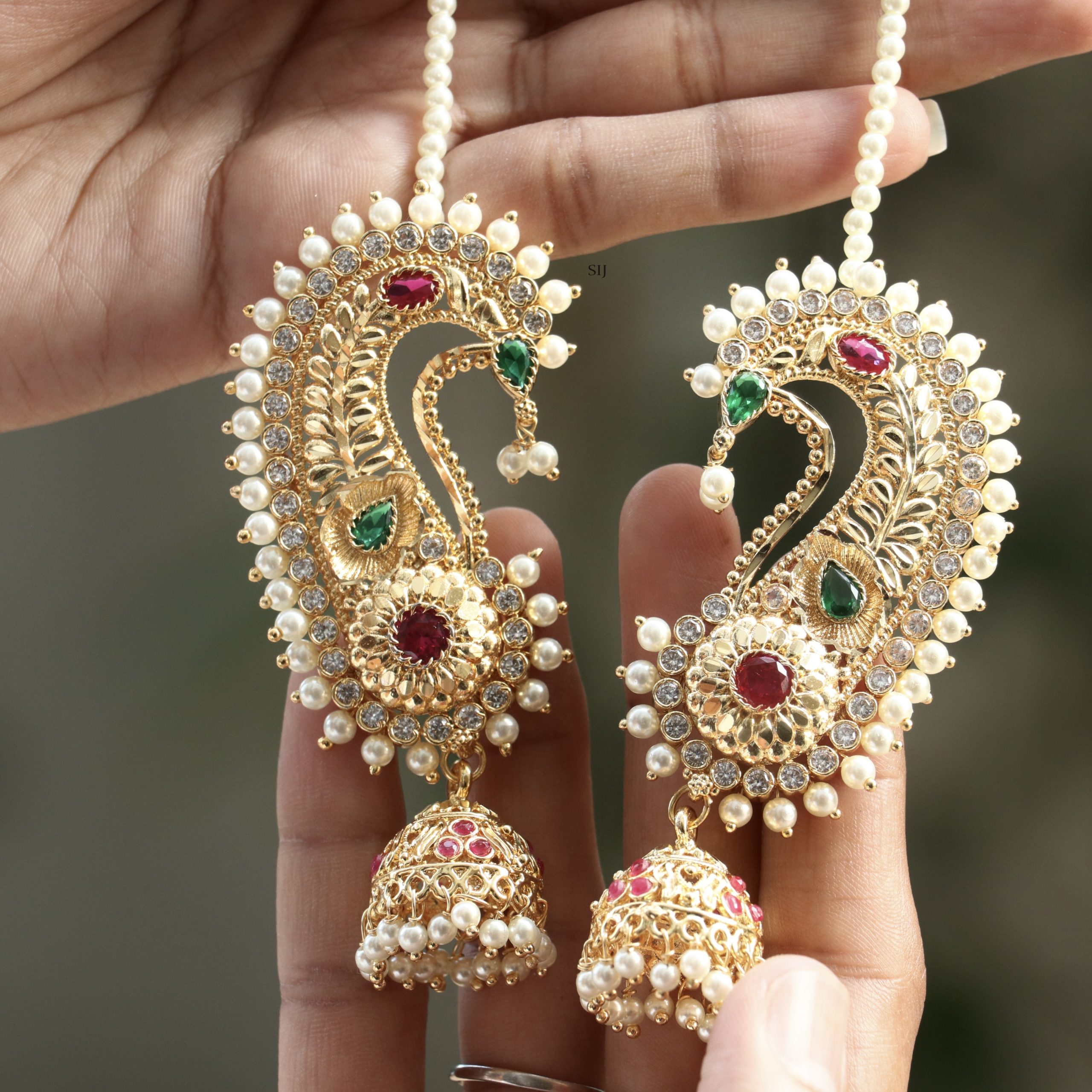 Gold Plated Peacock Design Ear Cuff Earrings with Pearl Mattal