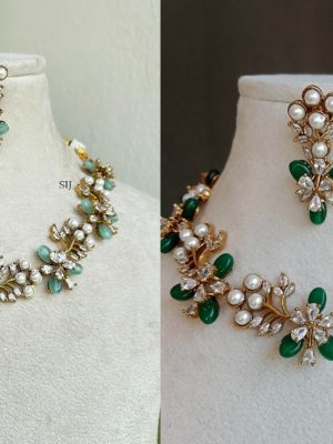 Imitation Green Victorian Stones Beaded Necklace Set