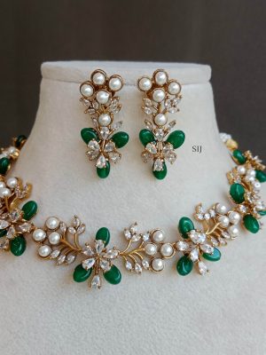 Imitation Green Victorian Stones Beaded Necklace Set