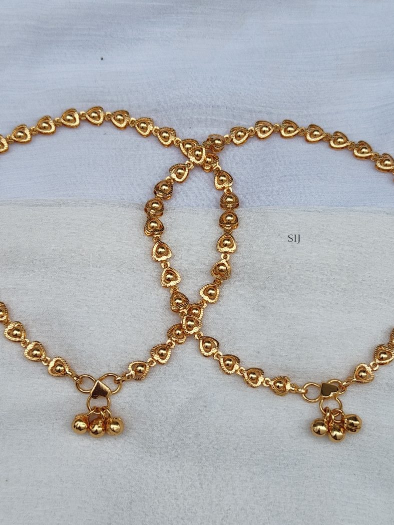 Imitation Heart Design Anklets with Gold Balls