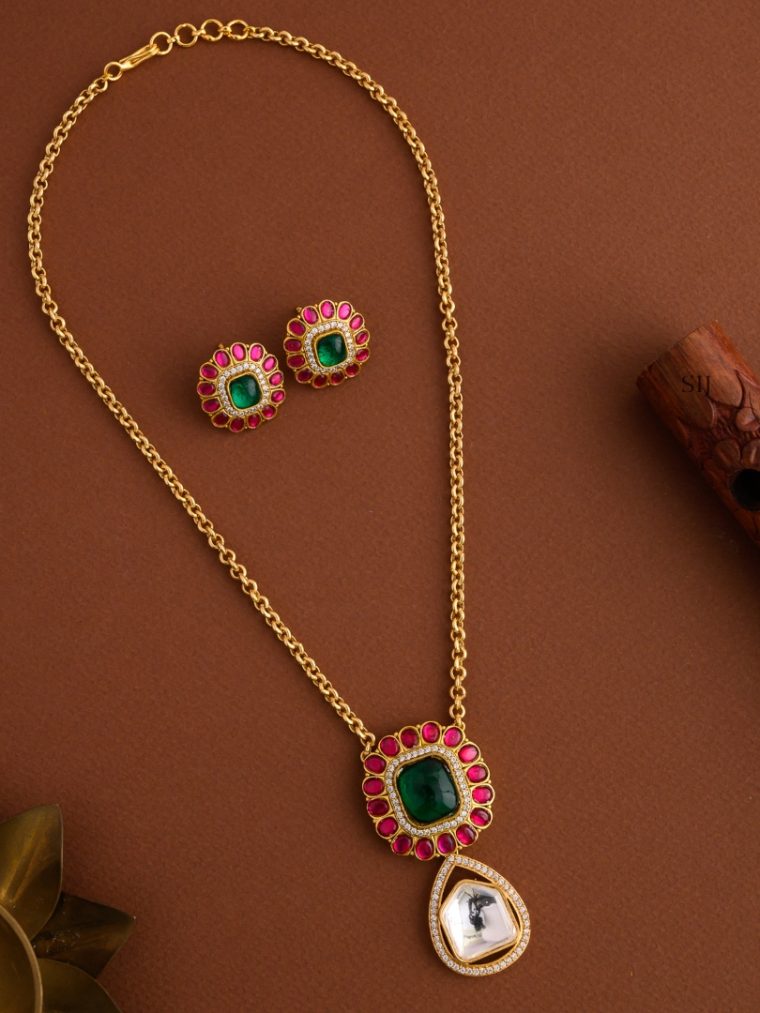 Gold Plated Chain with Kundan Jadau Pendant