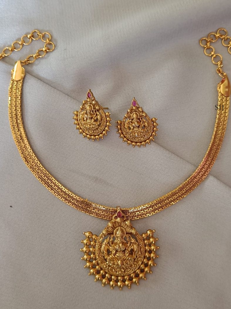 Matte Finish Lakshmi Attigai Necklace