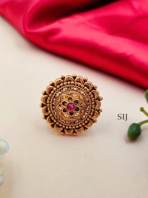 Imitation Star Floral Finger Ring