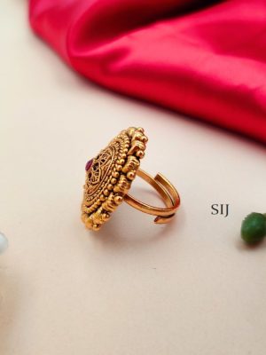 Imitation Star Floral Finger Ring