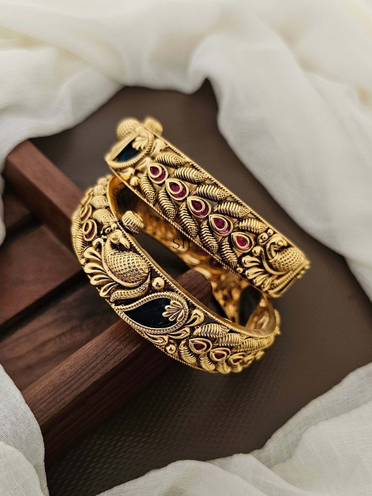 Antique Gold Peacock Feather Design Bangles