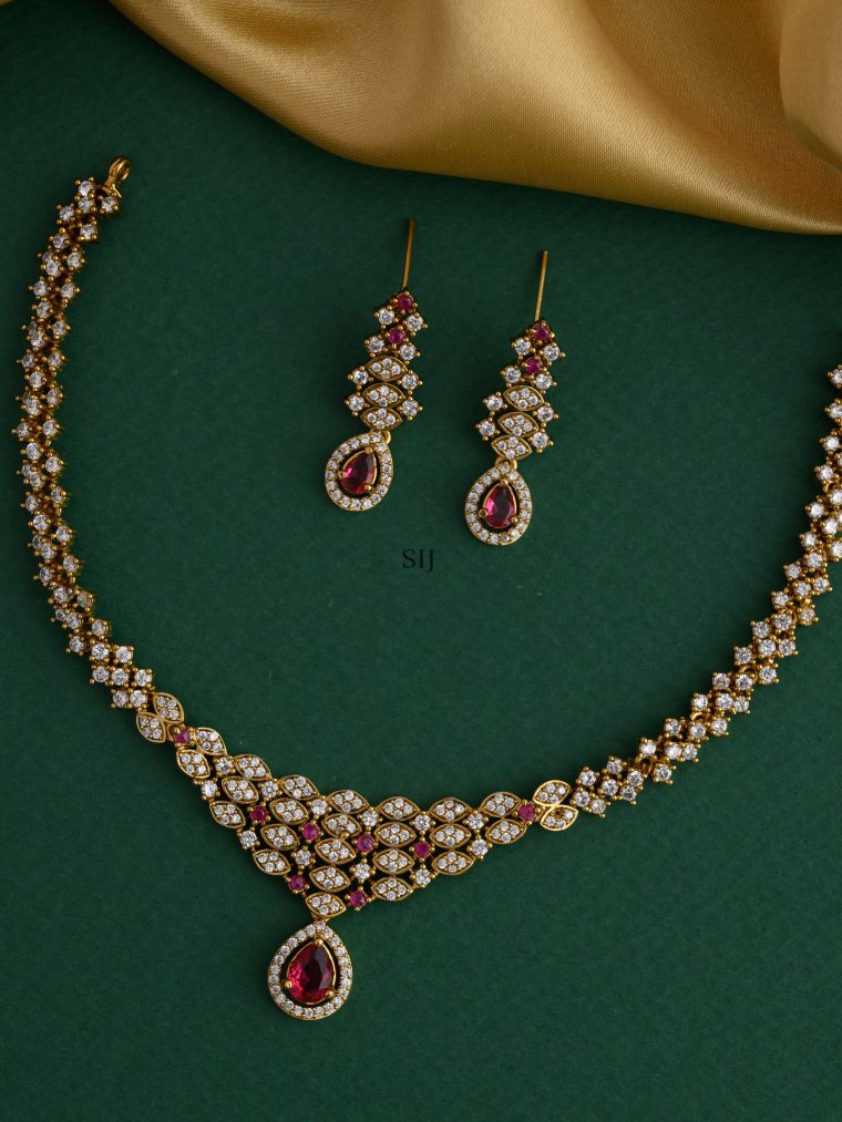 Artificial White& Pink Stones Necklace