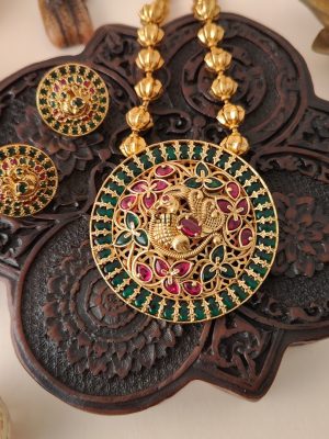 Circle Shape Pendant Peacock Design Long Haram