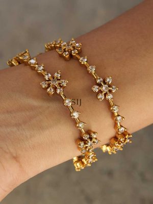 Gold Plated Flower Design Tanishq Bangle