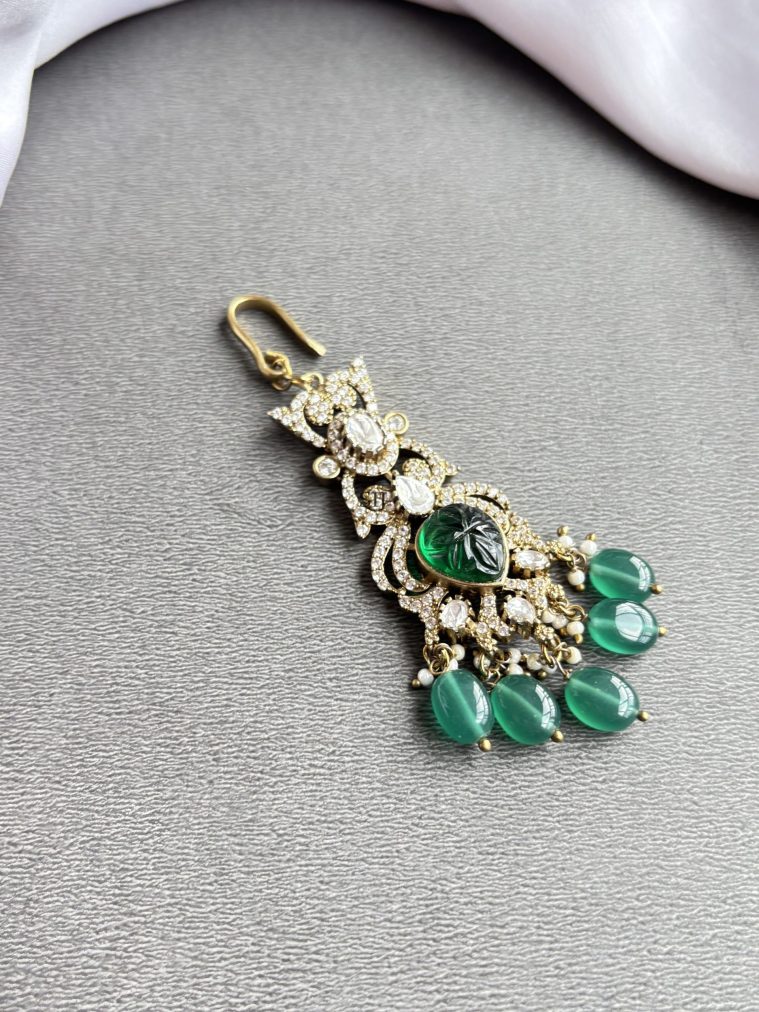 Green Beaded Drop Victorian Maang Tikka