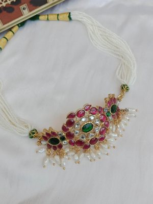 Jadau Pearl Choker With Pearl Drops