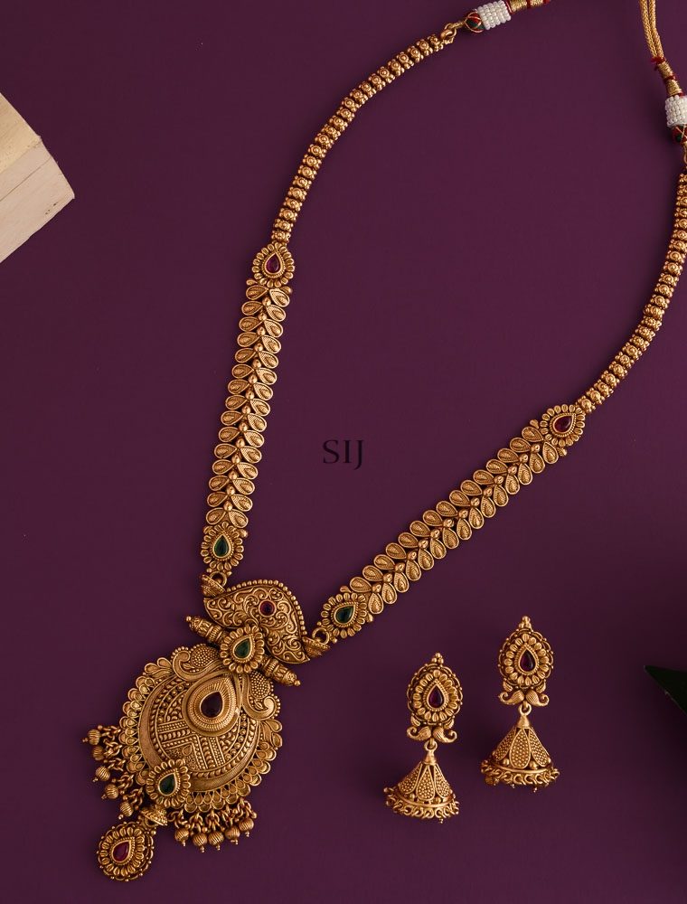 Ravishing Non idol Multicolor Stone Haram