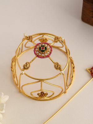 Gold Finish Jadau Kundan Hair Bun Holder with Juda Stick