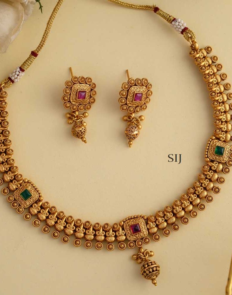 Traditional Necklace Set