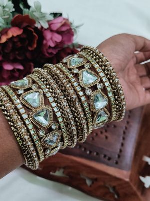 Gold Plated Kundan Bangle Set