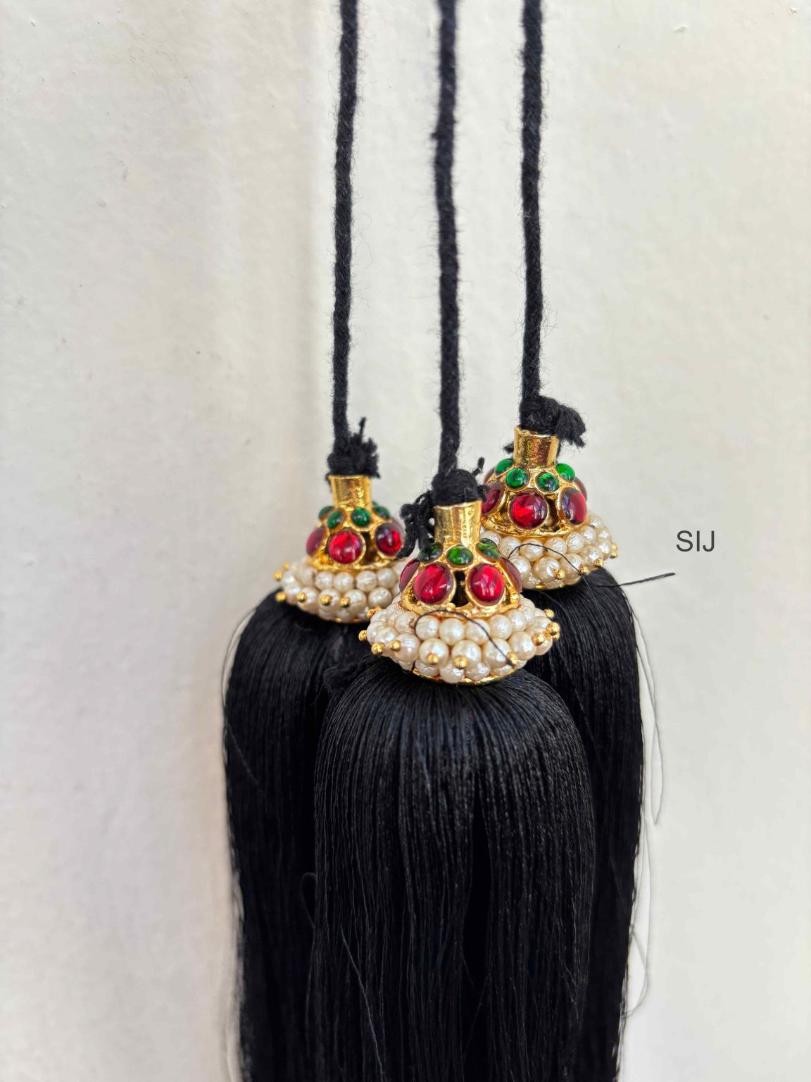 Imitation Pearl Jhumka Jada Kuchu