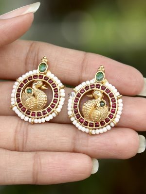 Pearl Studded Peacock Sparkle Round Ear Studs