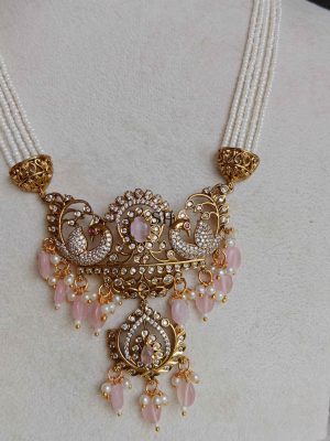 Artificial Victorian Pendant Pearl Haram