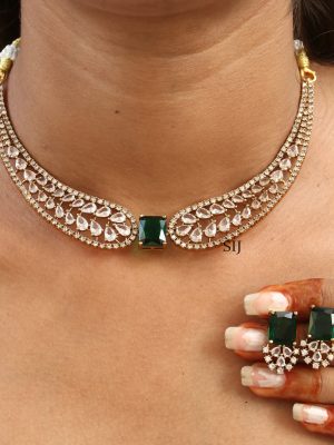 Artificial Emerald And White AD Stones Necklace