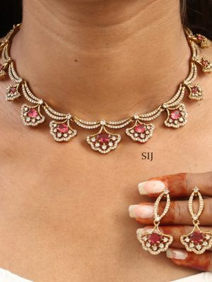 Traditional Flower Design AD Stones Necklace