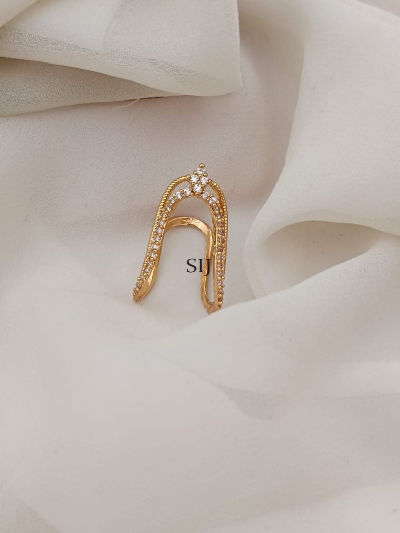 Traditional White Stones V Shaped Finger Ring