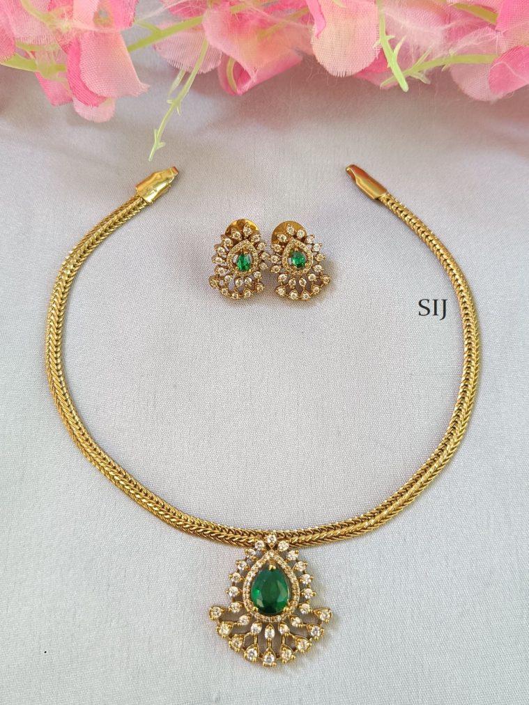 Traditional Green Stones Pendant Attigai Necklace