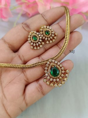 Traditional Green Stones Pendant Attigai Necklace