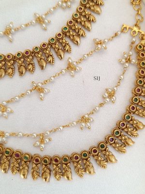 Matte Finish Kemp and Pearls Layered Ear Chains