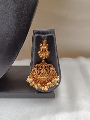 Traditional Lakshmi Necklace with Pearls