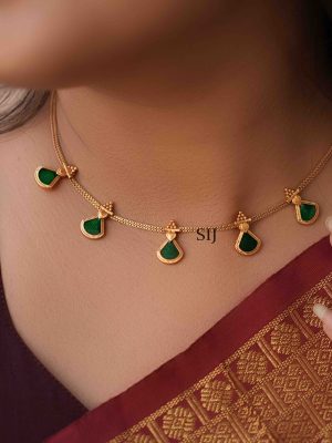 Imitation Emerald Stones Necklace Set