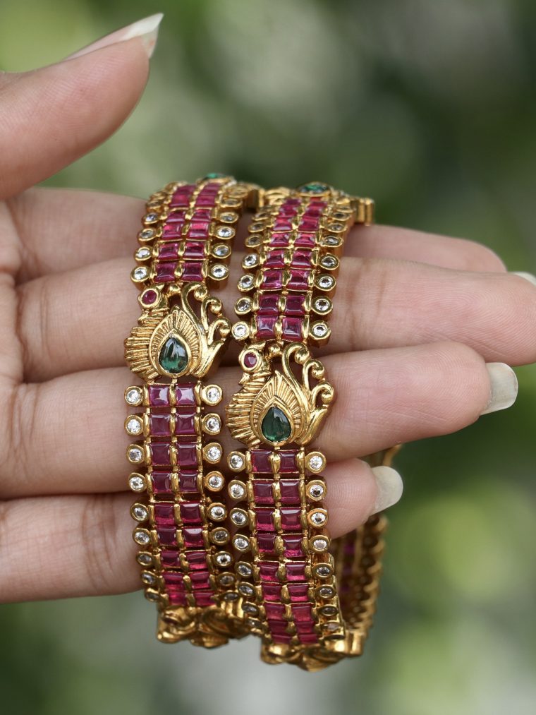 Artificial Rajwada Kangan In Kemp Stones Bangles