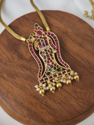 Beaded Drop Meenakshi Kemp Pendant Chain