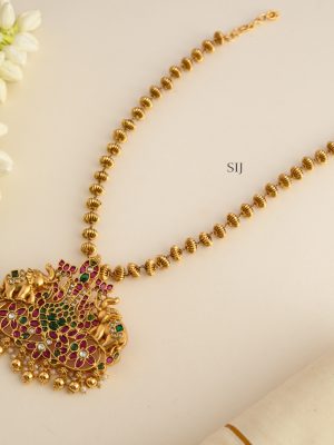 Gold Finish Gajalakshmi Kemp Pendant Chain